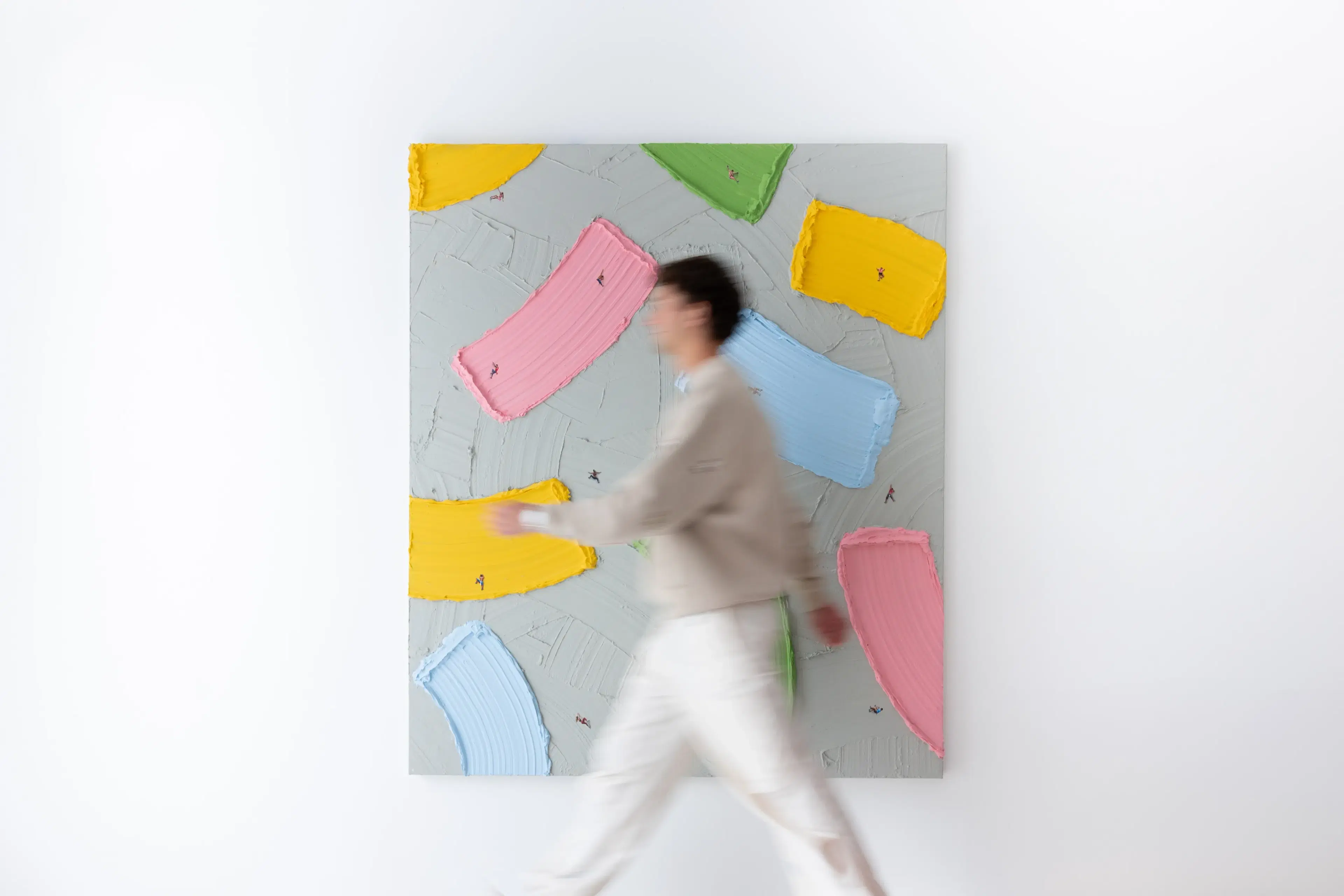 Werner Bronkhorst Presents “CRACK”, an exhibition in Dubai's Alserkal Avenue