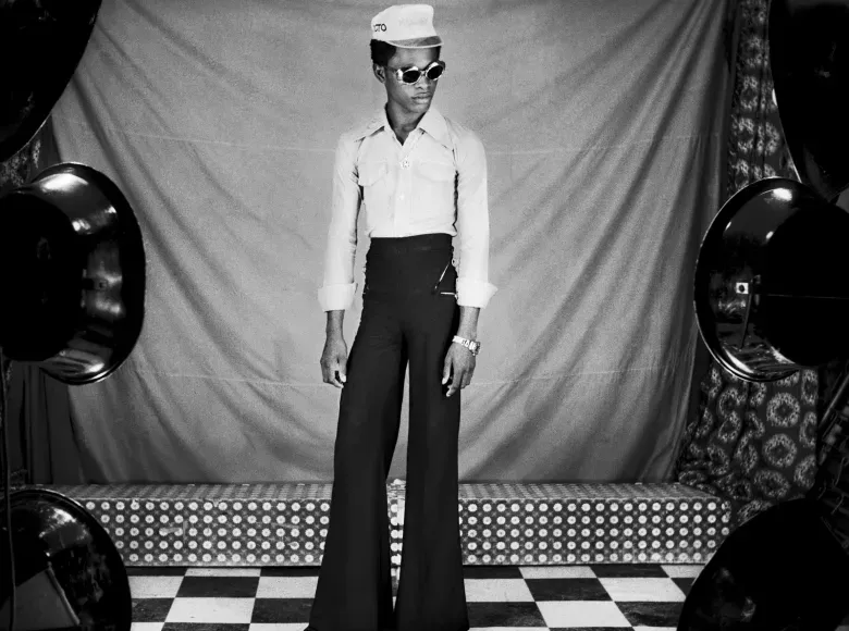 Efie Gallery looks at healing through film and photography - curated by Ose Ekore