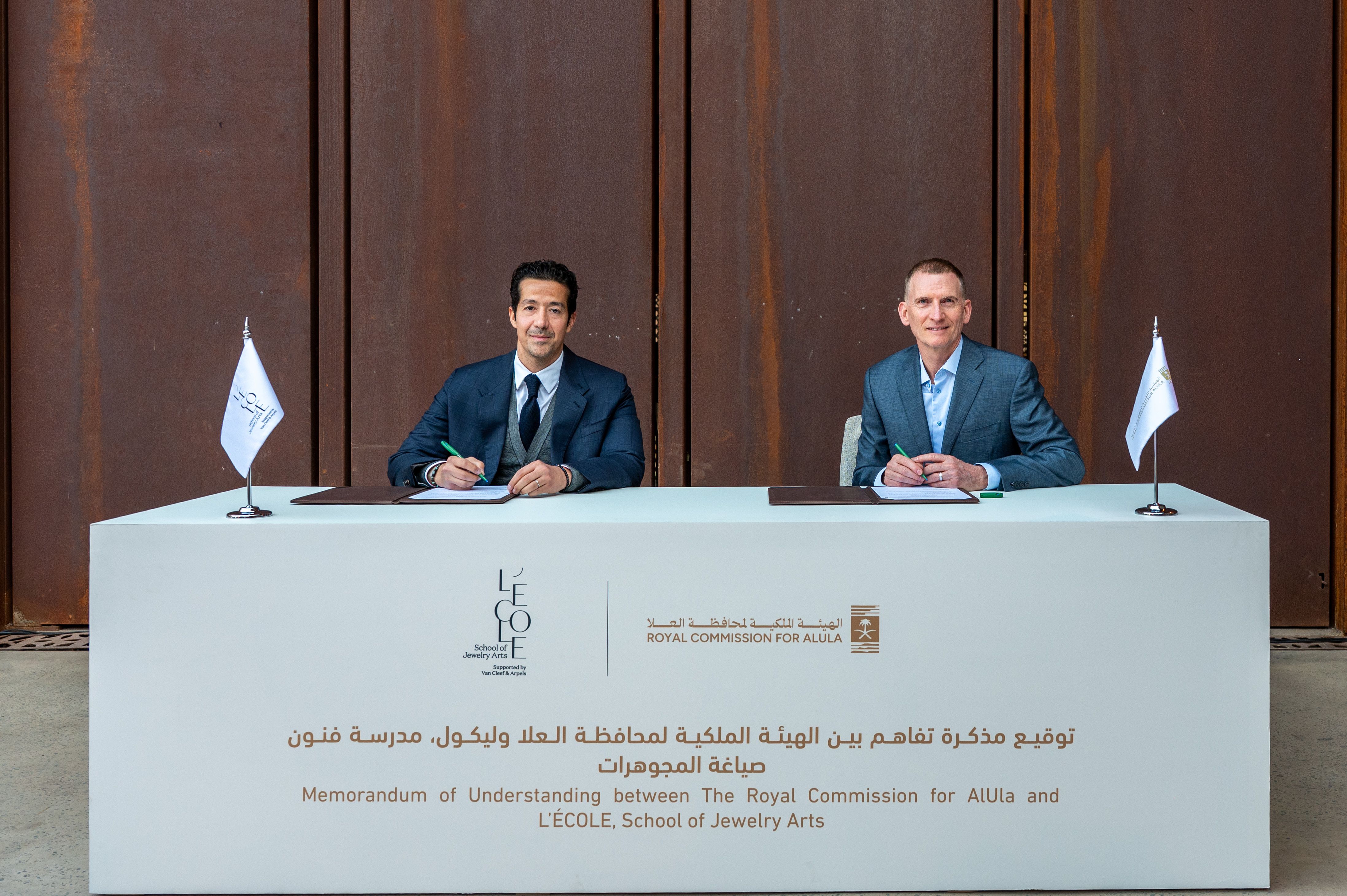 L'Ecole - RCU signing-3.jpg